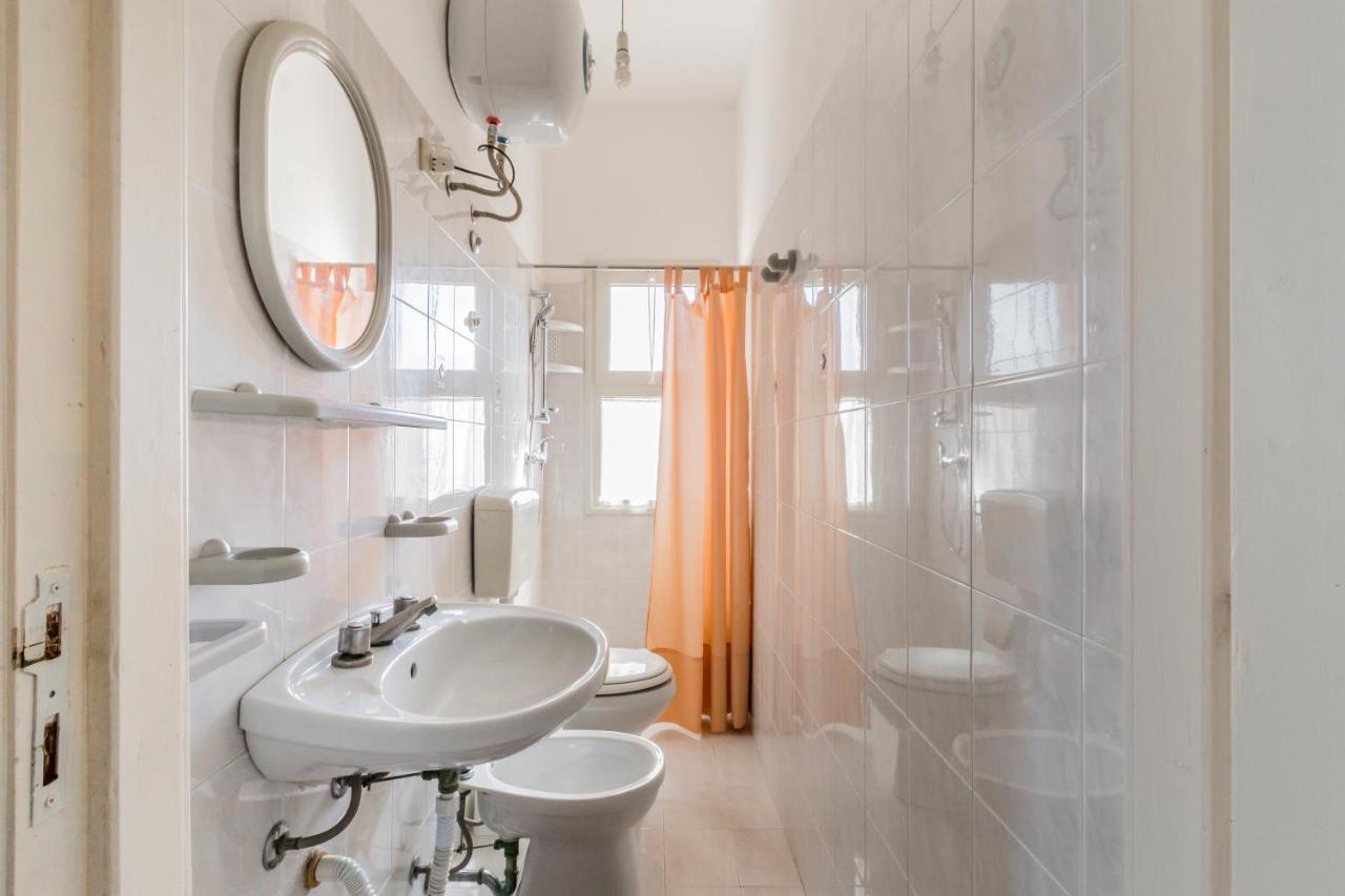 Villa Rosa Near The Sandy Beach, Parking & Wifi Noto Buitenkant foto