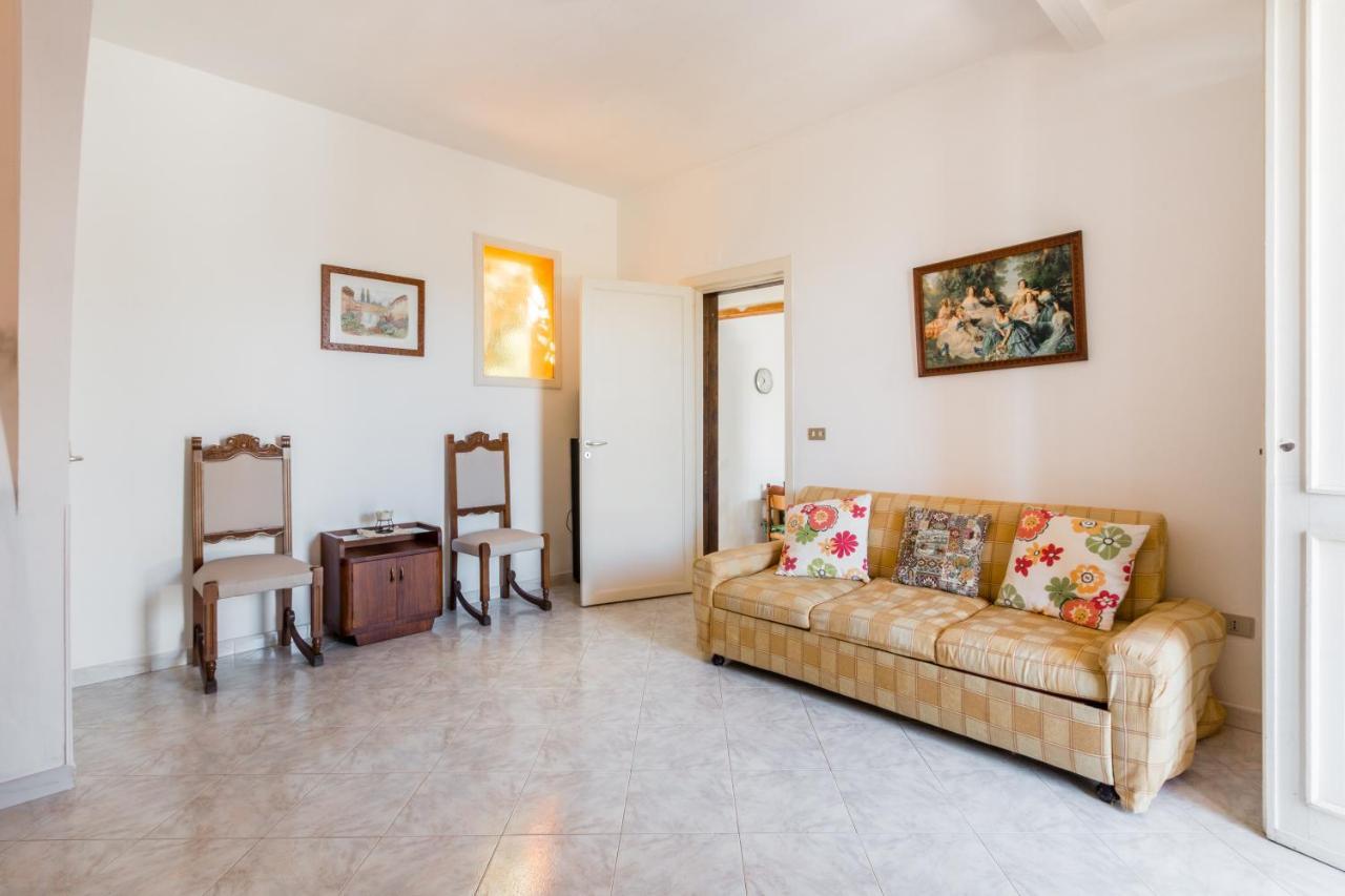 Villa Rosa Near The Sandy Beach, Parking & Wifi Noto Buitenkant foto