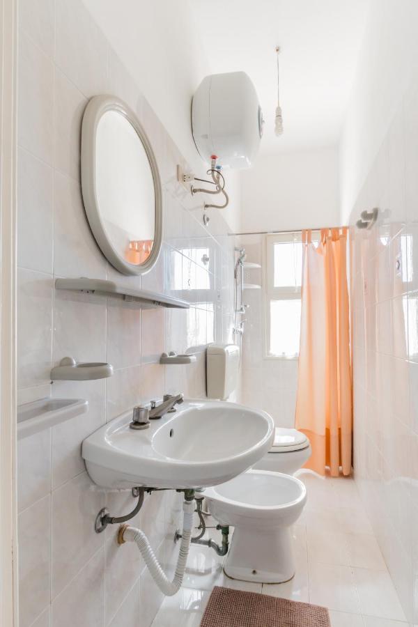 Villa Rosa Near The Sandy Beach, Parking & Wifi Noto Buitenkant foto