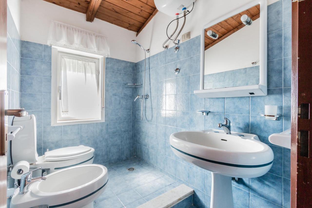 Villa Rosa Near The Sandy Beach, Parking & Wifi Noto Buitenkant foto