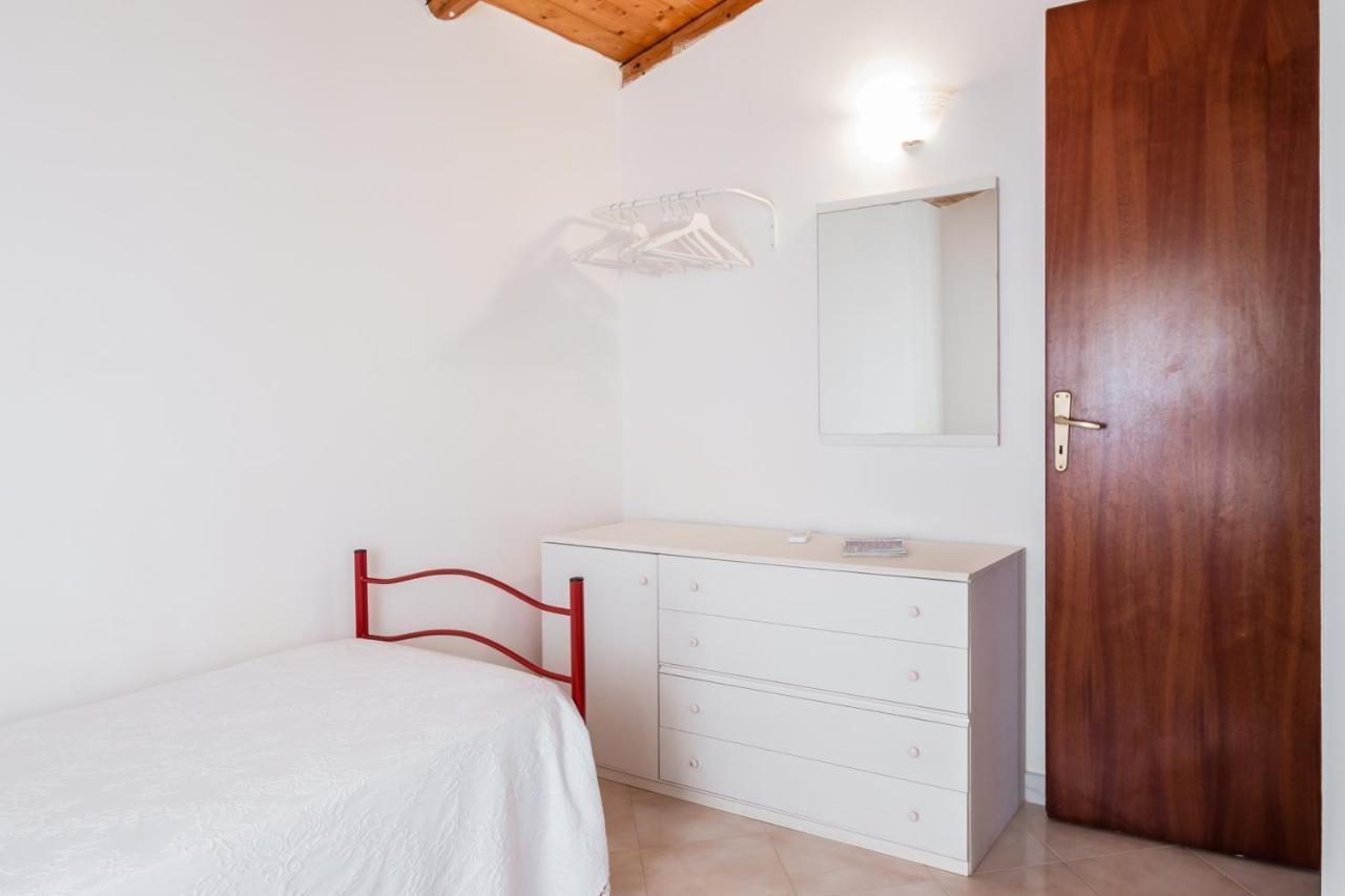 Villa Rosa Near The Sandy Beach, Parking & Wifi Noto Buitenkant foto