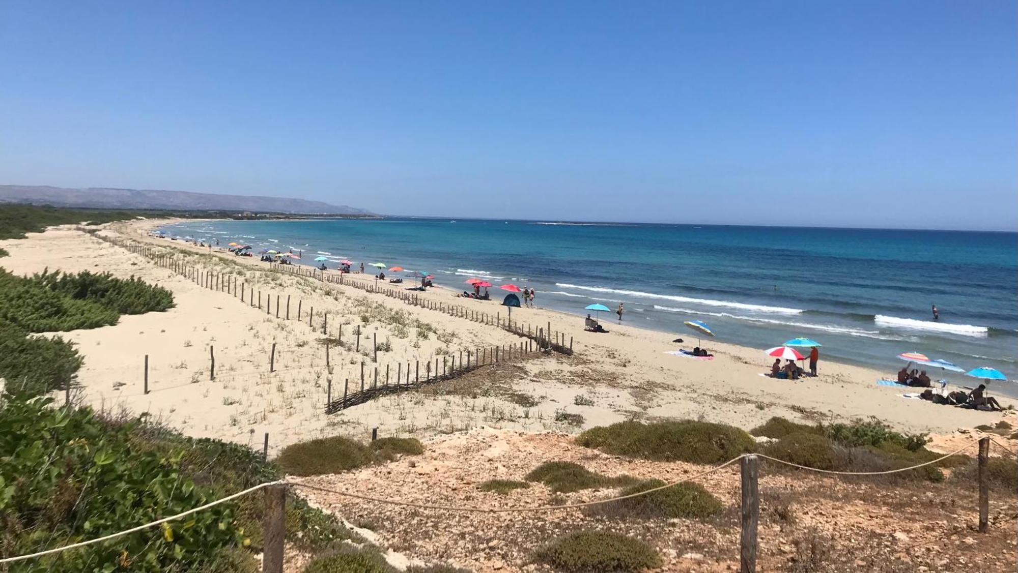 Villa Rosa Near The Sandy Beach, Parking & Wifi Noto Buitenkant foto